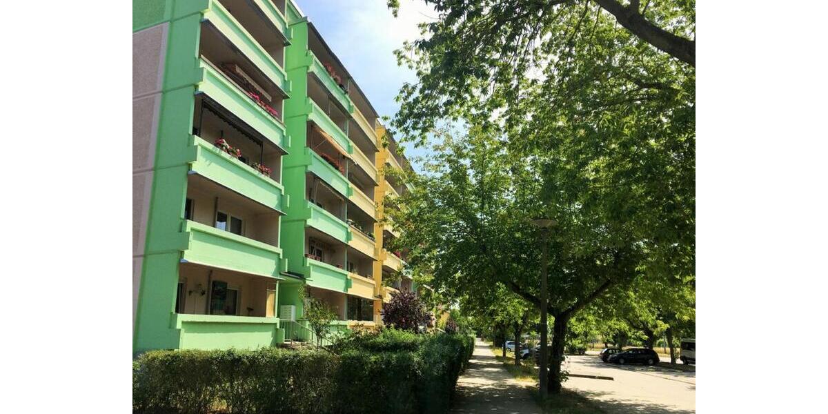 Etagenwohnung Dessau-Roßlau Dessau - 3 Zimmer, 69 m&sup2;, 340&euro; | Angebot:22491614