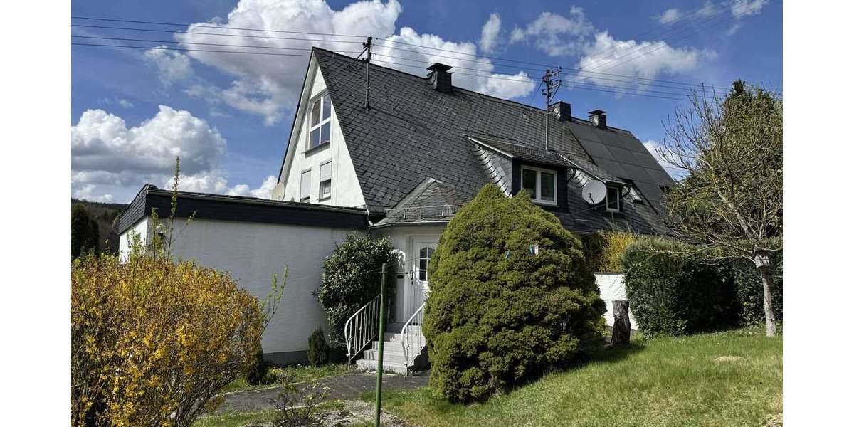 Einfamilienhaus Neunkirchen - 7 Zimmer, 148 m&sup2;, 280.000&euro; | Angebot:26349651