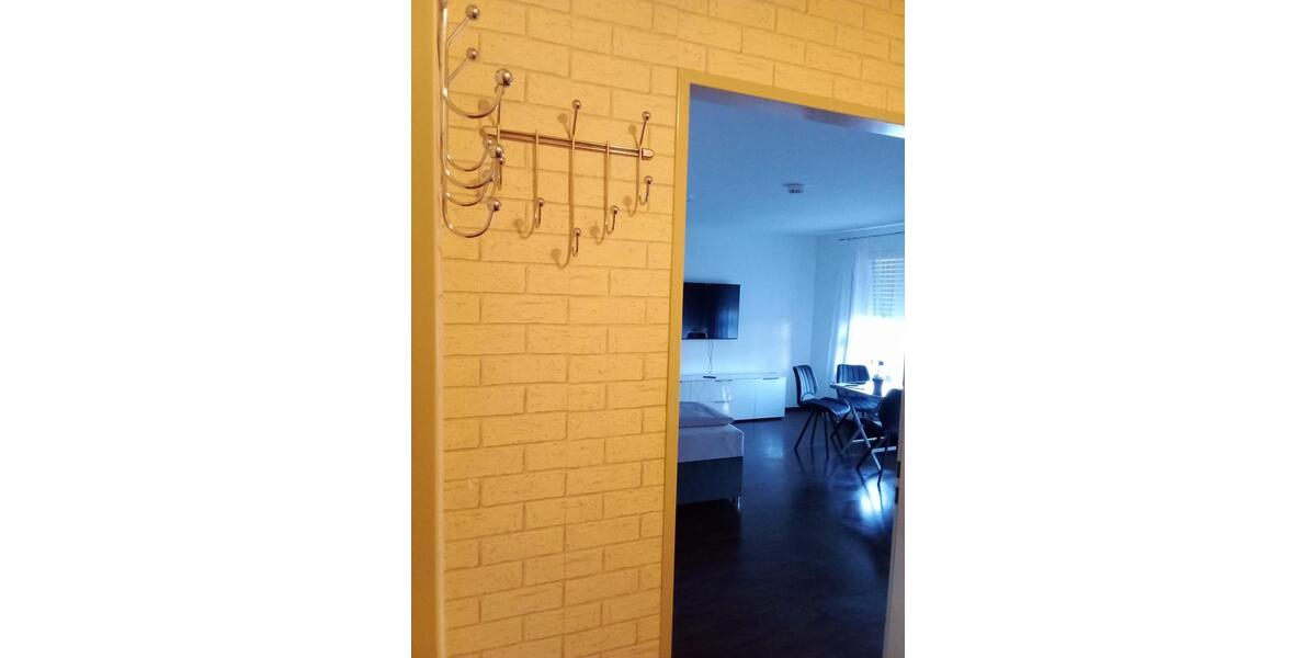 Erdgeschoßwohnung Metzingen - 1.5 Zimmer, 42 m&sup2;, 900&euro; | Angebot:26312690