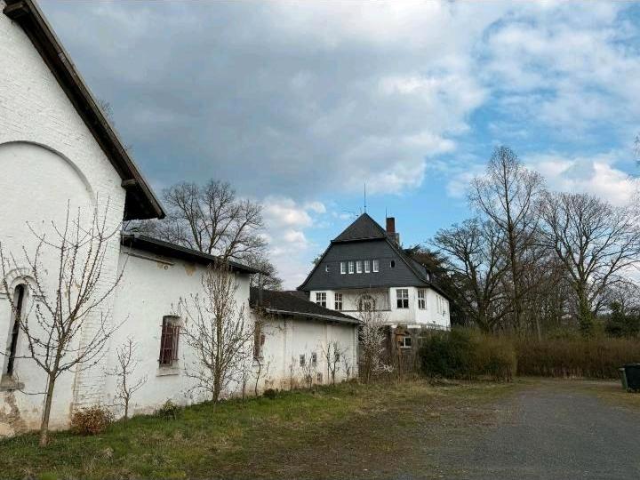 Einfamilienhaus Königswinter - 7 Zimmer, 1.000 m&sup2;, 1.600.000&euro; | Angebot:26534593