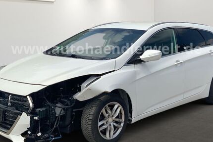 Hyundai i40 101.695 km 5.999 &euro; Brehna 06796