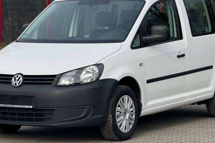 VW Caddy 182.000 km 5.900 &euro; Bad Grund 37539