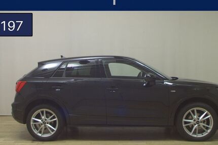 Audi Q2 17.055 km 23.480 &euro; Bremen / Arsten 28279