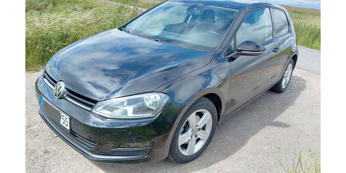 VW Golf 73.000 km 6.900 &euro; Mechernich 53894