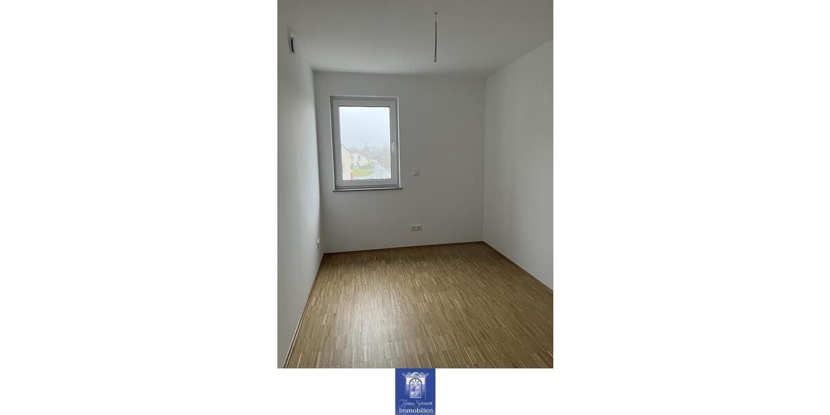 Etagenwohnung Arnsdorf - 2 Zimmer, 42 m&sup2;, 555&euro; | Angebot:26665631
