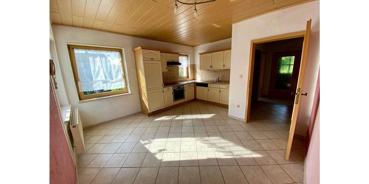 Einfamilienhaus Schwarzenfeld - 5 Zimmer, 114 m&sup2;, 320.000&euro; | Angebot:26413255