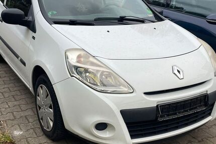 Renault Clio 208.000 km 1.850 &euro; Berlin 10117
