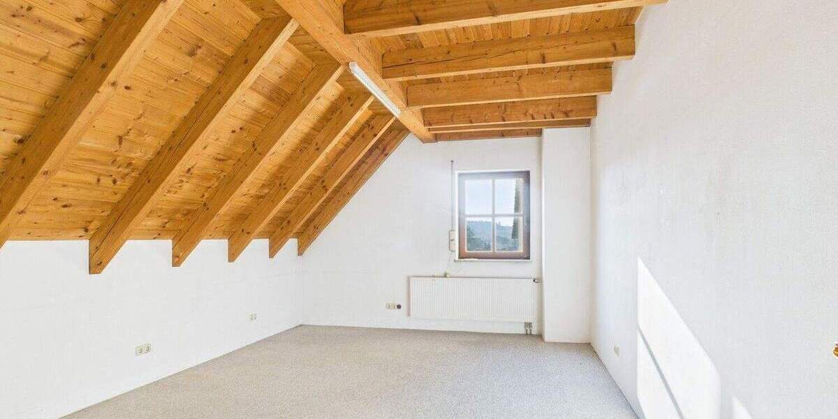 Einfamilienhaus Stegaurach / Debring Debring - 9 Zimmer, 287 m&sup2;, 695.000&euro; | Angebot:25696984