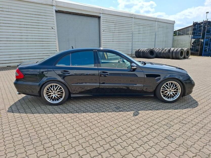 E 200