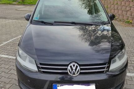 VW Sharan 327.000 km 5.300 &euro; Mönchengladbach 41189