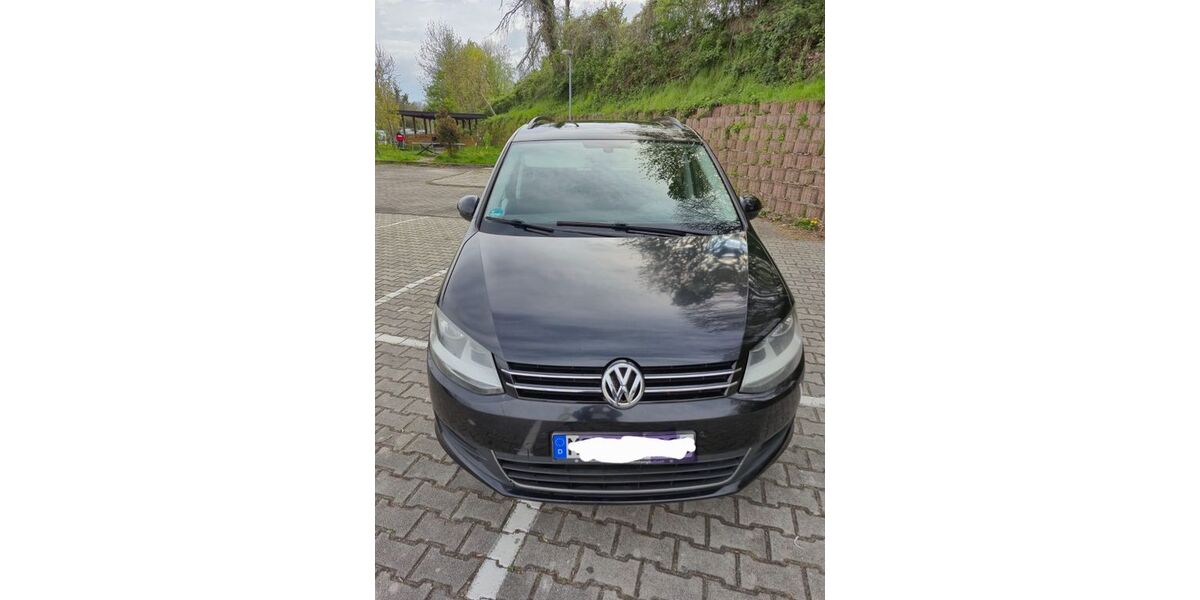 VW Sharan 327.000 km 5.300 &euro; Mönchengladbach 41189