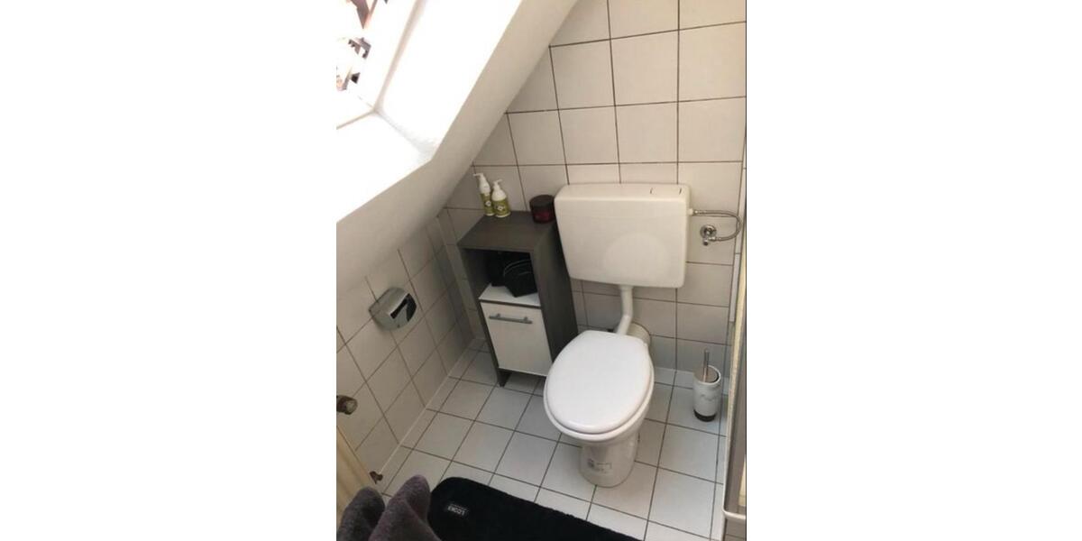 Dachgeschoßwohnung Mülheim an der Ruhr - 1.5 Zimmer, 35 m&sup2;, 595&euro; | Angebot:24299782