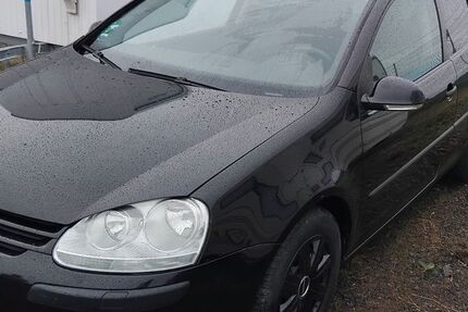 VW Golf 180.000 km 1.500 &euro; Koblenz 56070