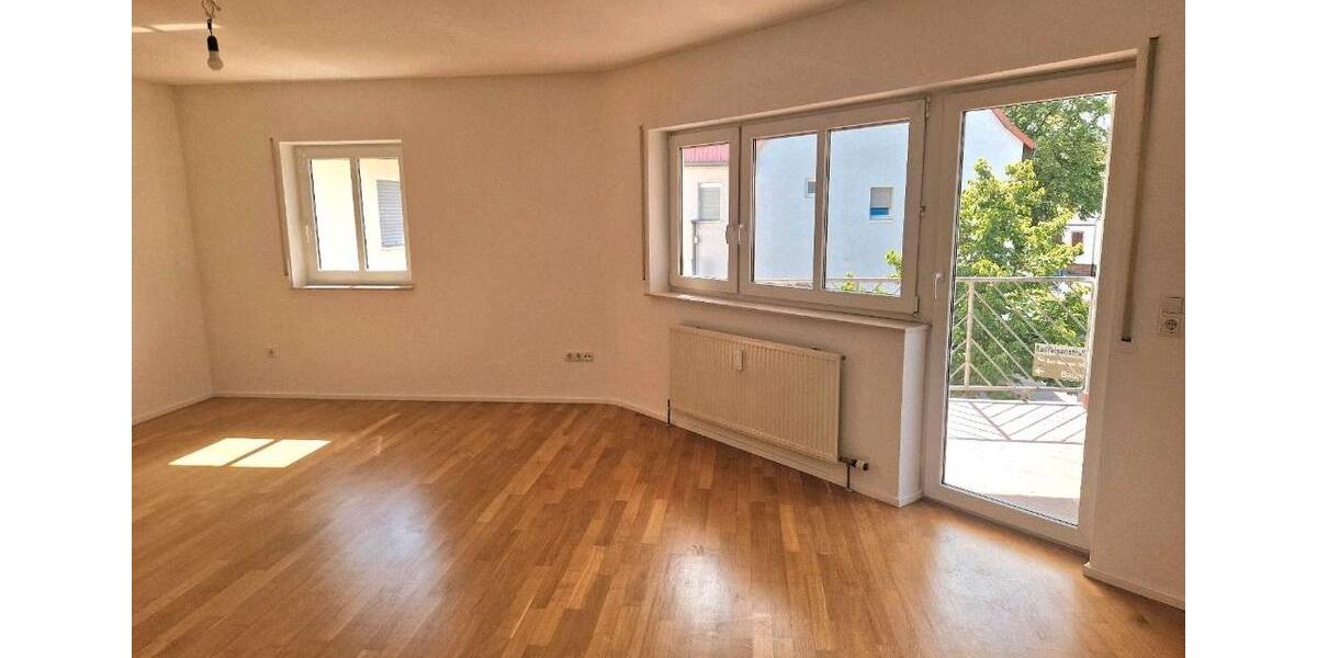 Etagenwohnung Harthausen - 4 Zimmer, 121 m&sup2;, 325.000&euro; | Angebot:26863943