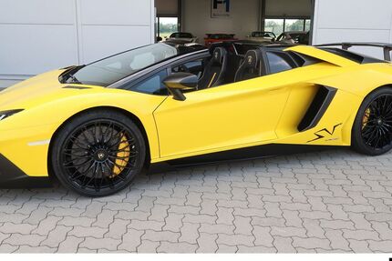 Lamborghini Aventador 2.000 km 539.900 &euro; Karlsdorf-Neuthard 76689