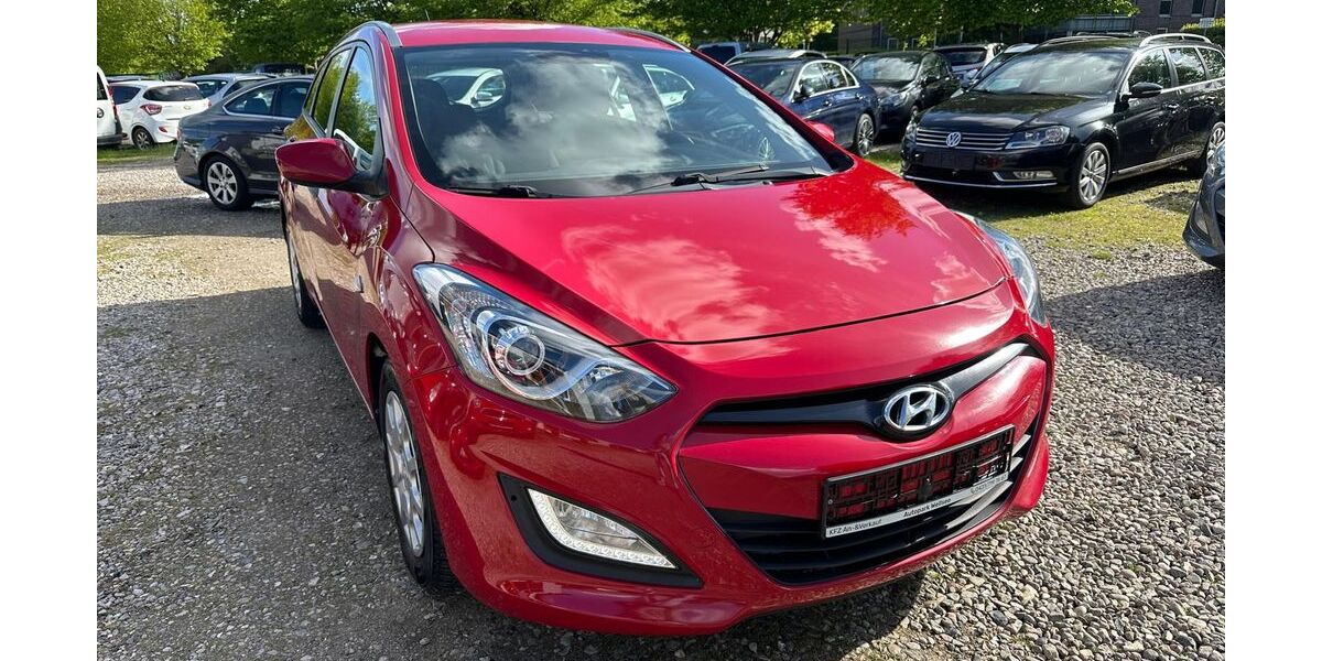 Hyundai i30 107.000 km 6.999 &euro; Kiel 24145