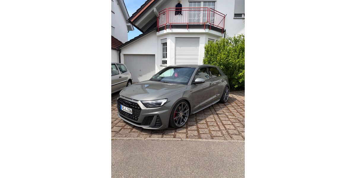 Audi A1 135.000 km 19.500 &euro; Rielasingen Worblingen 78239
