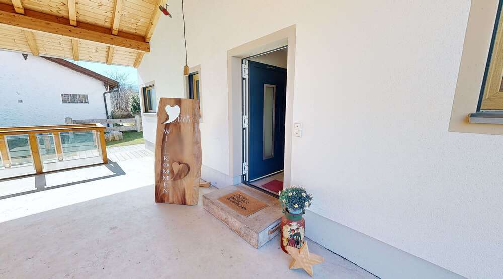 Haus zum Kaufen in Waakirchen 1.695.000 € 178.28 m²