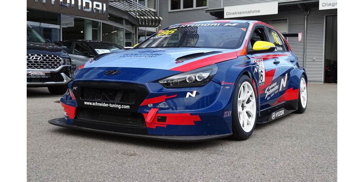 Hyundai i30 2.000 km 79.900 &euro; Dingolfing 84130