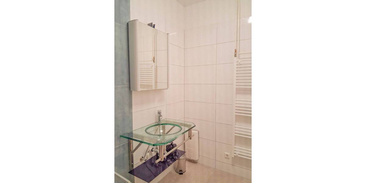Etagenwohnung Oberndorf - 2 Zimmer, 65 m&sup2;, 595&euro; | Angebot:26909650