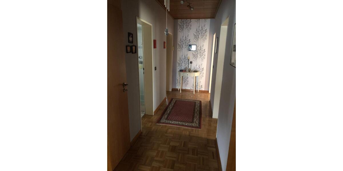 Einfamilienhaus Brilon - 6 Zimmer, 162 m&sup2;, 1.200&euro; | Angebot:25422432