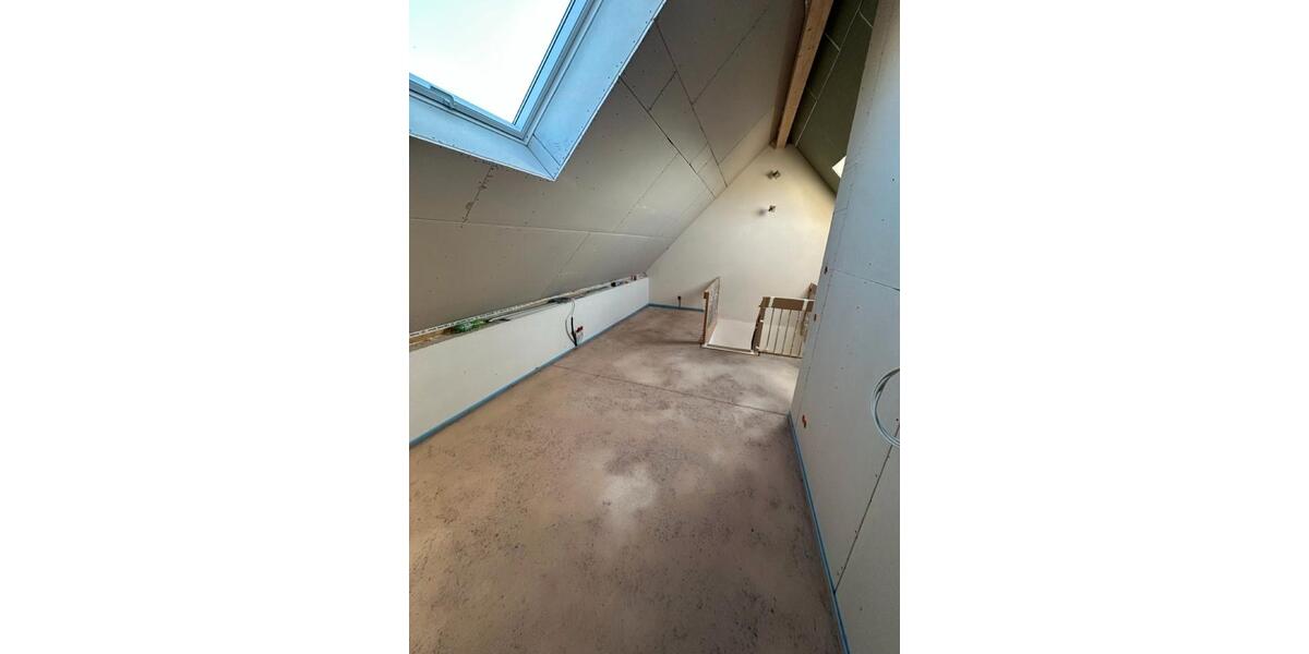 Maisonettenwohnung Osburg - 3.5 Zimmer, 130 m&sup2;, 1.300&euro; | Angebot:26636352