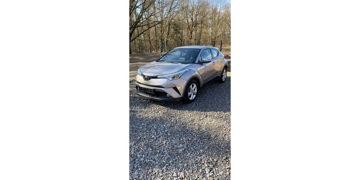 Toyota C-HR 95.000 km 17.690 &euro; Lutherstadt Wittenberg 06889