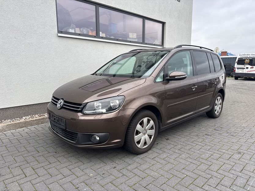 VW Touran 208.293 km 5.480 € Greifswald 17489