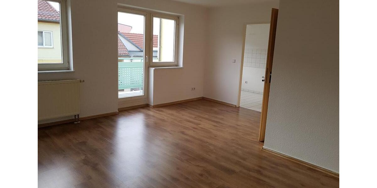 Etagenwohnung Spremberg - 2 Zimmer, 65 m&sup2;, 466&euro; | Angebot:25220687