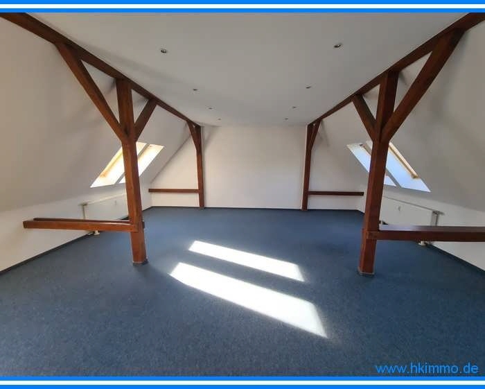 Viel Platz im Haus und viel Platz auf dem Grundstück für Ihre Ideen 7 zimmer