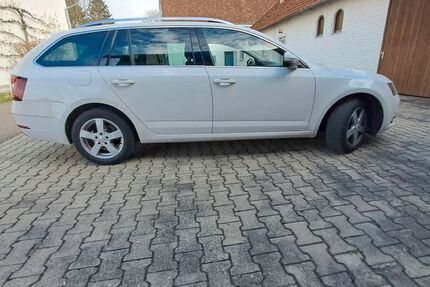 Skoda Octavia 209.000 km 7.600 &euro; Sontheim 87776