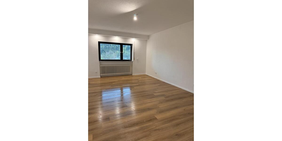 Erdgeschoßwohnung Oberndorf am Neckar - 3 Zimmer, 78 m&sup2;, 800&euro; | Angebot:26327788