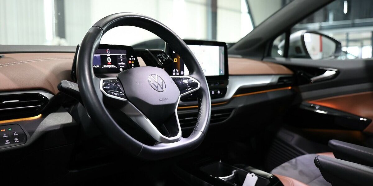 VW ID.4 PRO PERFORMANCE 150 kW IQ / MATRIX / STYLE 43.000 km 31.997 &euro; Hamm 59077