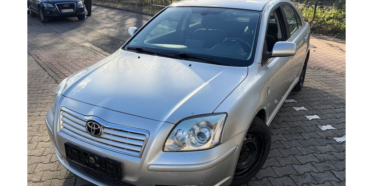 Toyota Avensis 235.200 km 2.599 &euro; Frankfurt am Main 65933