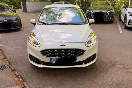 Ford Fiesta 50.000 km 13.700 &euro; München 81737