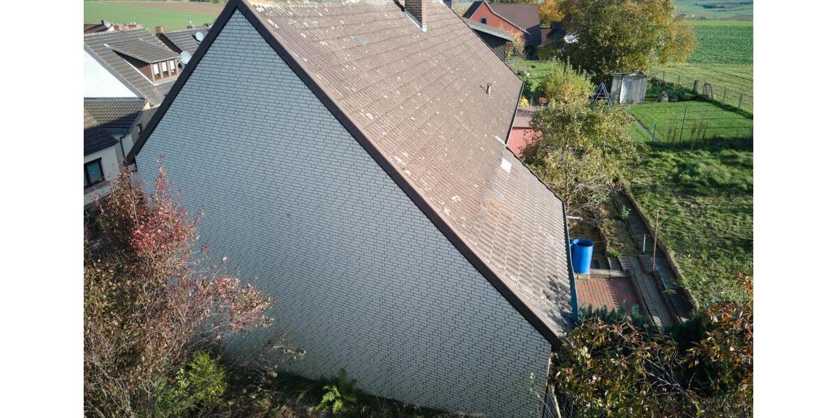 Einfamilienhaus Uslar - 9 Zimmer, 170 m&sup2;, 190.000&euro; | Angebot:25180053