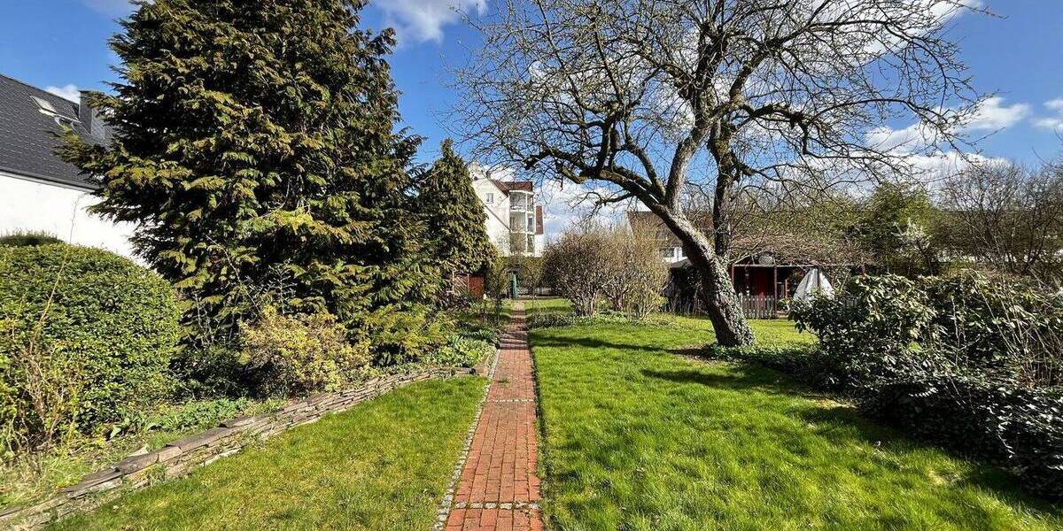 Doppelhaushälfte Bremen Kattenturm - 8 Zimmer, 230 m&sup2;, 399.000&euro; | Angebot:26309071