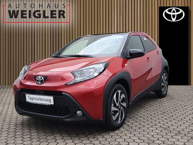 Toyota Aygo (X) 1.600 km 18.660 &euro; Leverkusen 51381