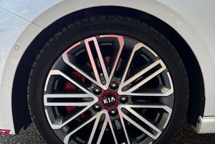 Kia ceed / Ceed 63.000 km 22.700 &euro; Herschbach 56249