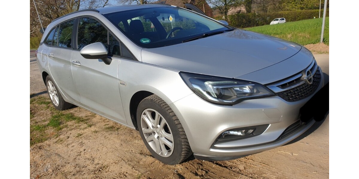 Opel Astra k sports tourer 154.000 km 9.500 € Hiddenhausen 32120