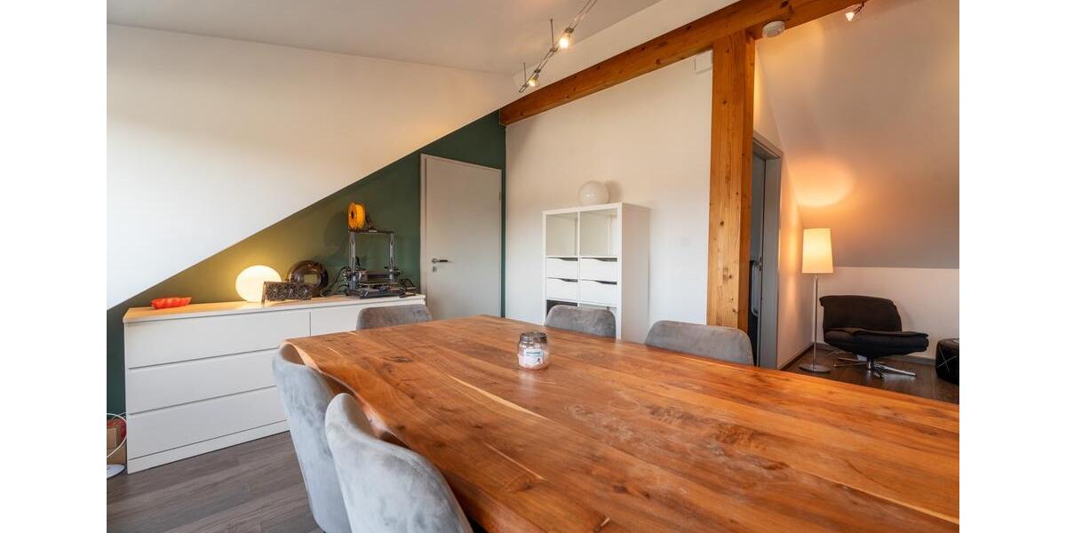 Dachgeschoßwohnung Wiesbaden Mainz-Amöneburg - 2 Zimmer, 104 m&sup2;, 1.710&euro; | Angebot:25975106