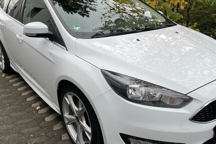 Ford Focus 120.100 km 9.500 &euro; Eichenzell 36124
