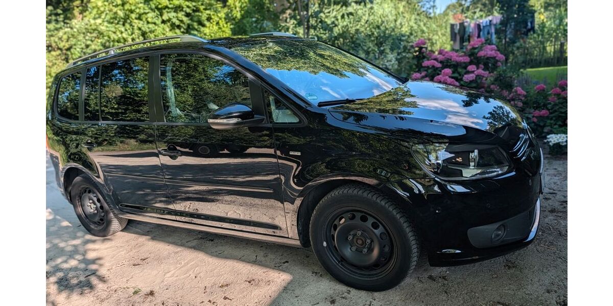 VW Touran 144.000 km 10.900 &euro; Osterholz-Scharmbeck 27711