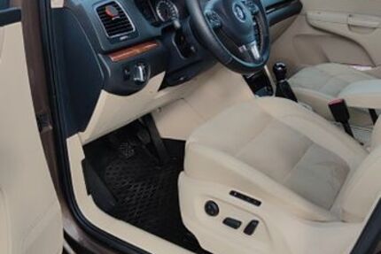 VW Sharan 185.000 km 12.900 € Eystrup 27324