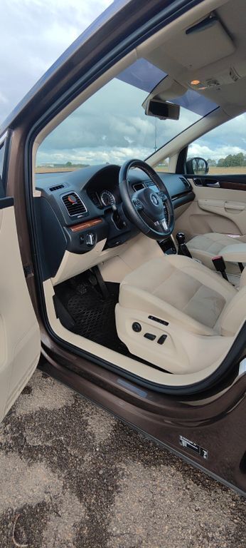 VW Sharan 185.000 km 12.900 € Eystrup 27324