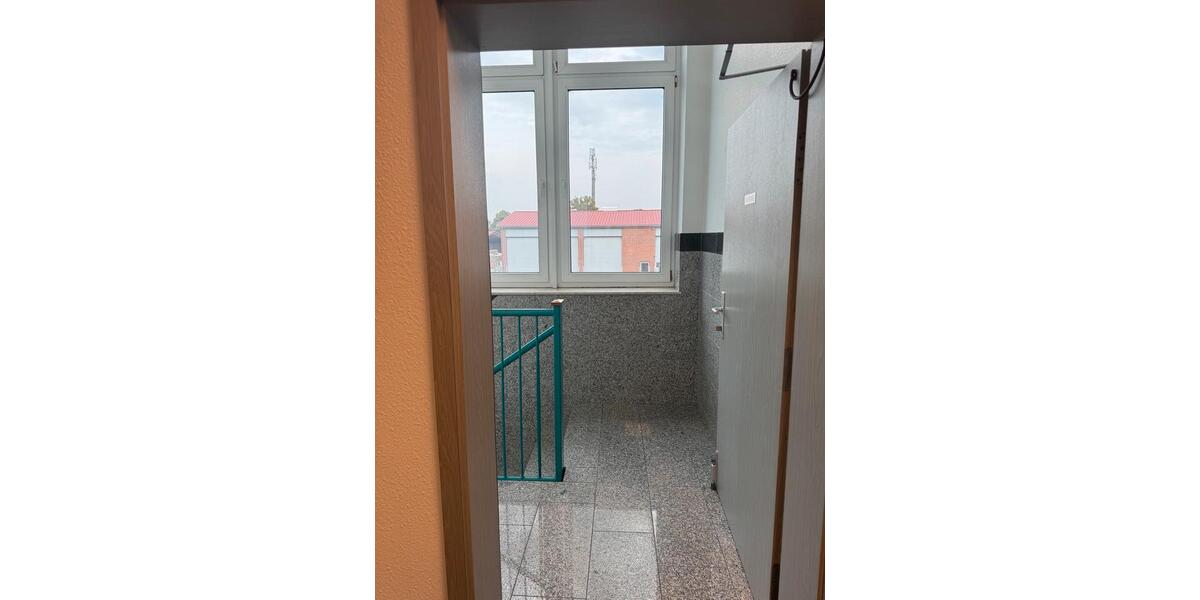 Gewerbeobjekt Wiefelstede - 6&euro; | Angebot:25229363