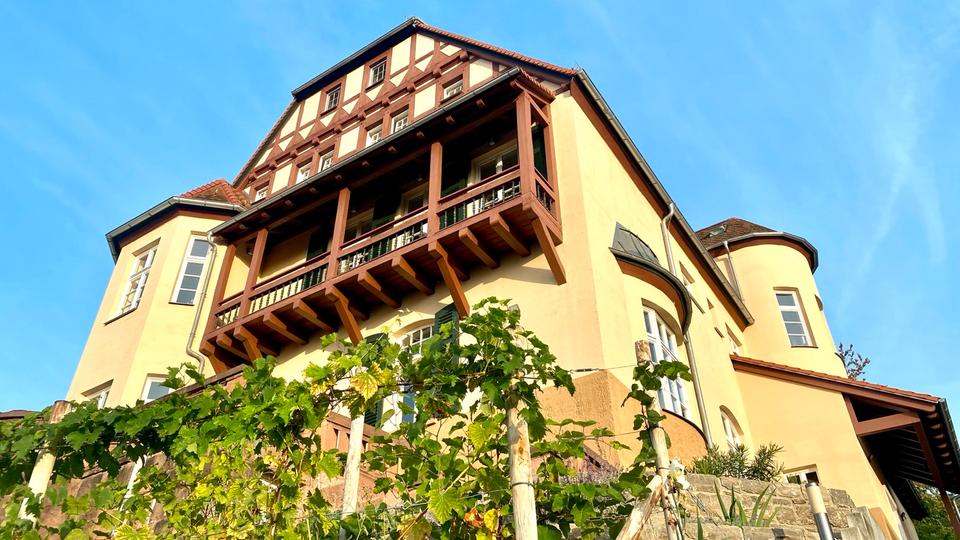 Etagenwohnung Gelnhausen - 4 Zimmer, 160 m&sup2;, 2.500&euro; | Angebot:25449490