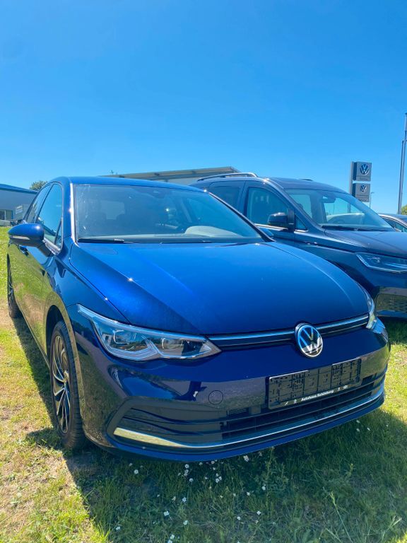 VW Golf 11.000 km 22.900 € Schönberg 24217