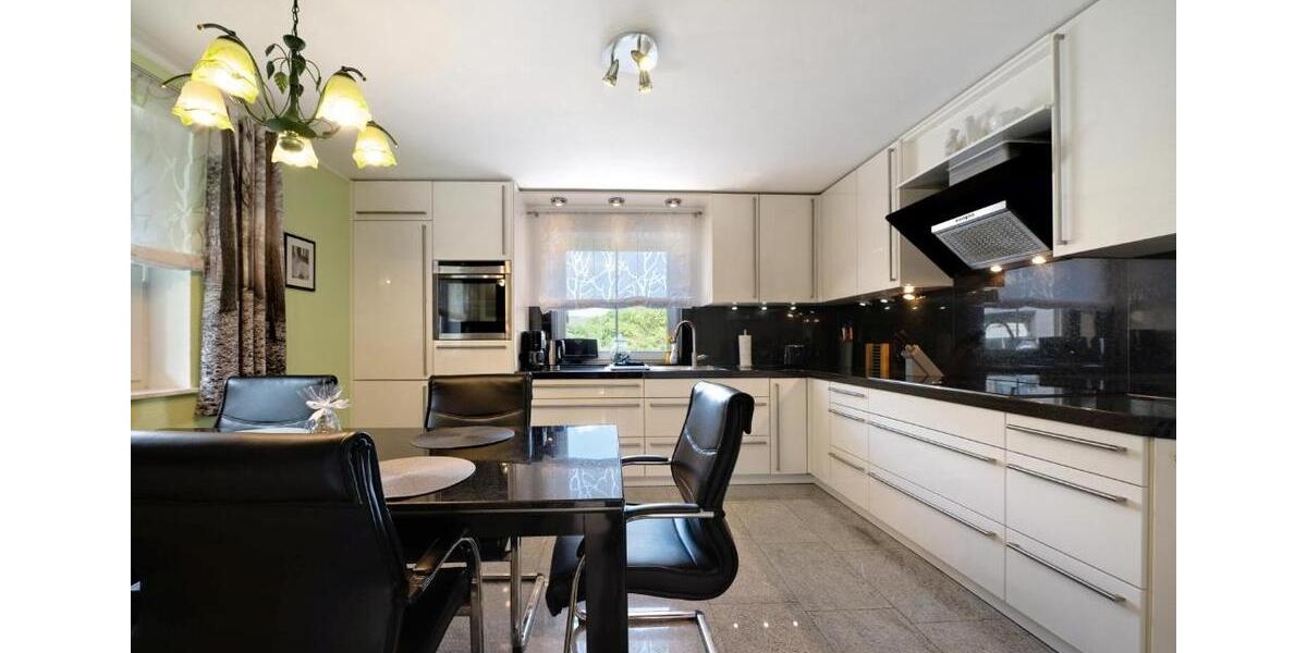 Einfamilienhaus Schleiden - 5.5 Zimmer, 175 m&sup2;, 1.400&euro; | Angebot:26126581