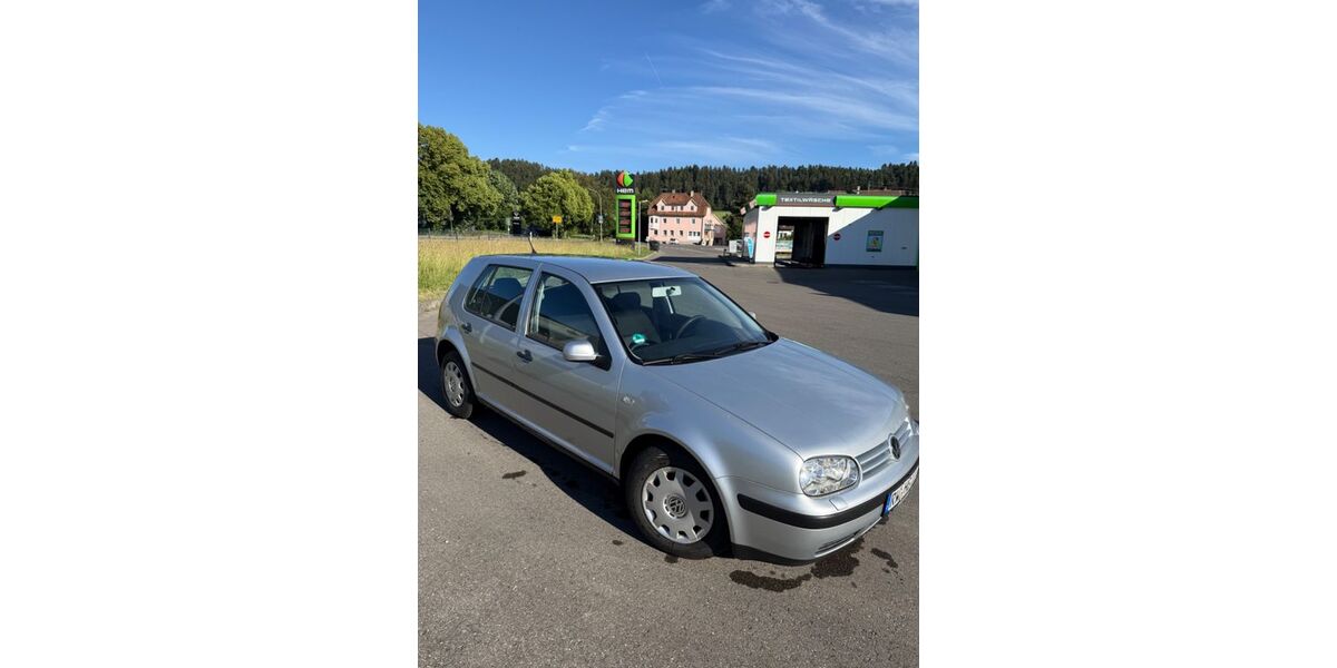 VW Golf 165.000 km 1.900 &euro; Deisslingen 78652